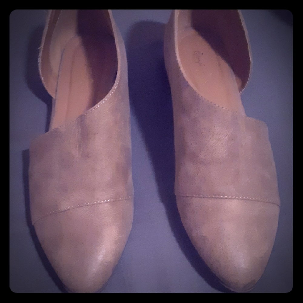 Qupid flats